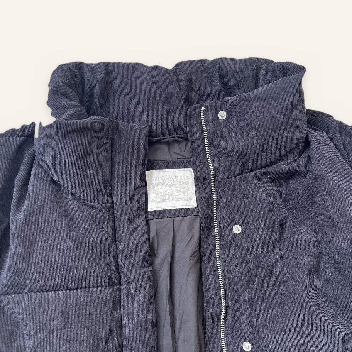 Levi's Corduroy Puffer Jacket, Black